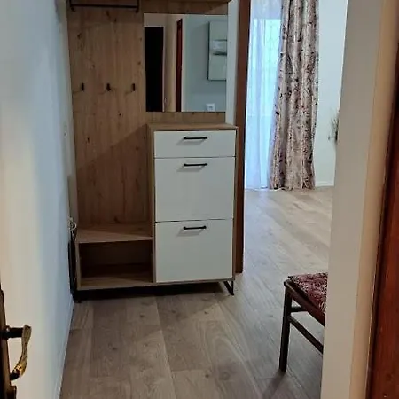 Apartman Stiz By The Sea With An Organized *