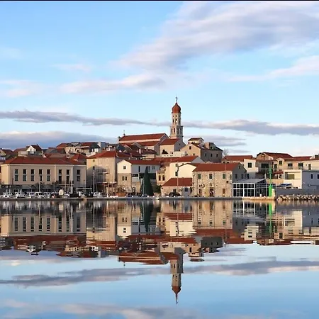 Stiz By The Sea With An Organized アパート *