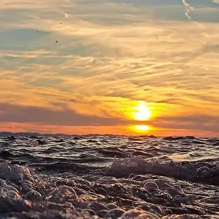 Apartman Stiz By The Sea With An Organized *