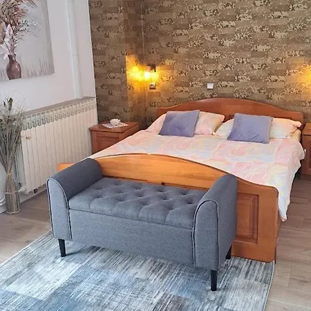 Apartman Stiz By The Sea With An Organized *