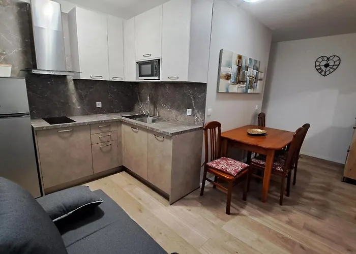 Stiz By The Sea With An Organized * Betina (Sibenik-Knin)