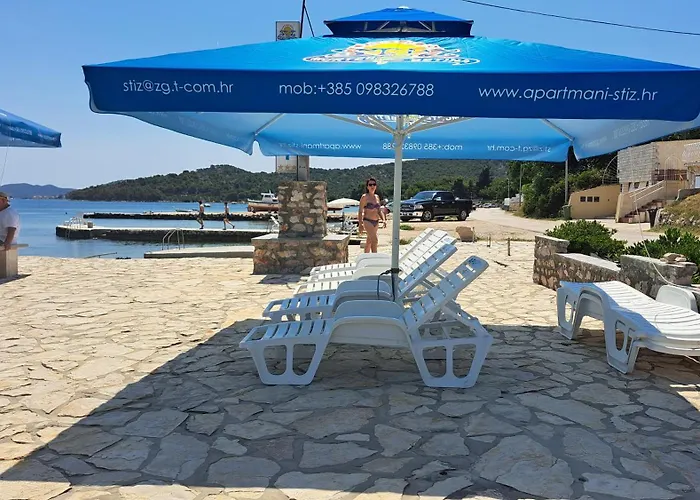 Stiz By The Sea With An Organized Апартаменты Бетина